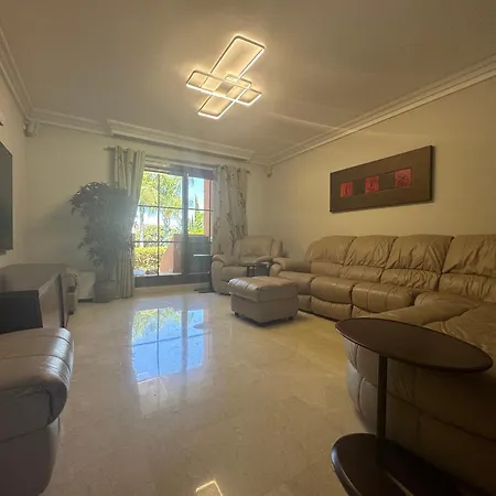 Spacious 3 Bedroom Apartment, Gazules Del Sol, Benahavis *