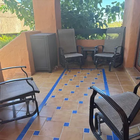 Spacious 3 Bedroom Apartment, Gazules Del Sol, Benahavis